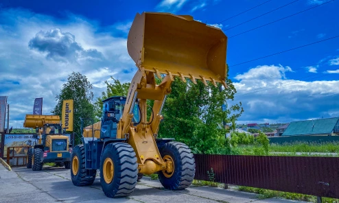 Фронтальный погрузчик Lonking LG863N, 2 гидролинии (скальный ковш)