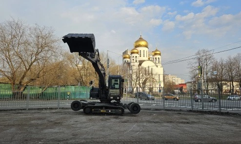 Экскаватор колесно-гусеничный HZM X120